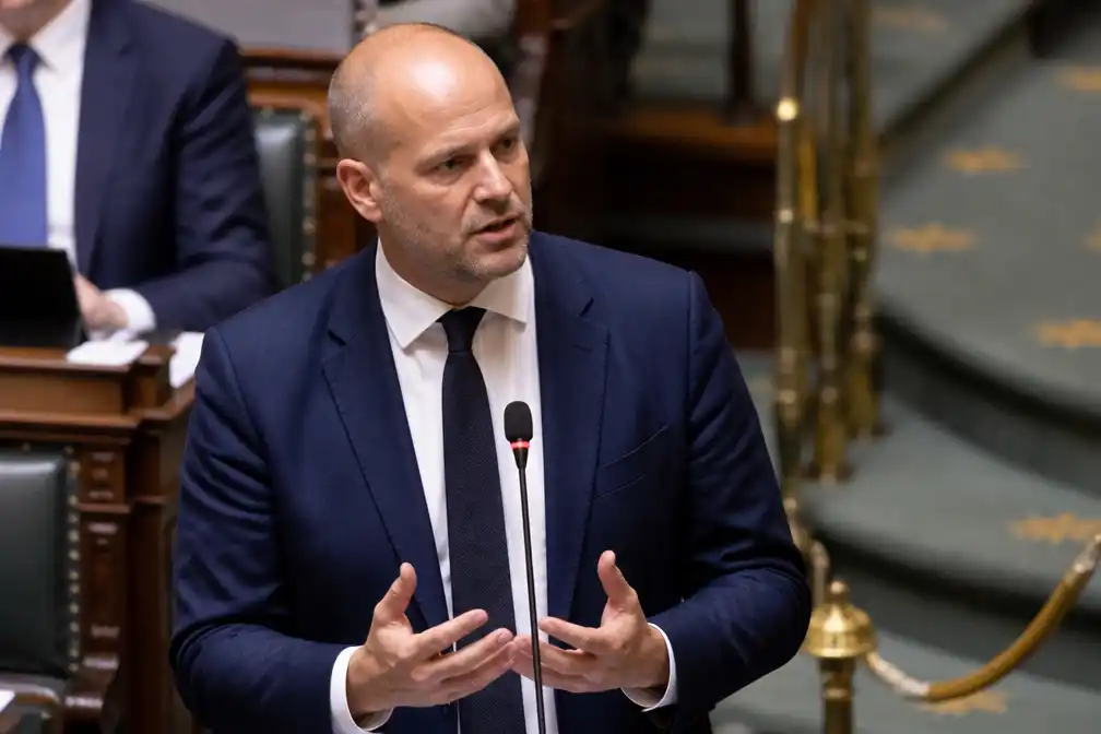 Kamer keurt militaire loopbaan goed voor niet-gedoteerde royals, weg vrij voor prins Gabriël