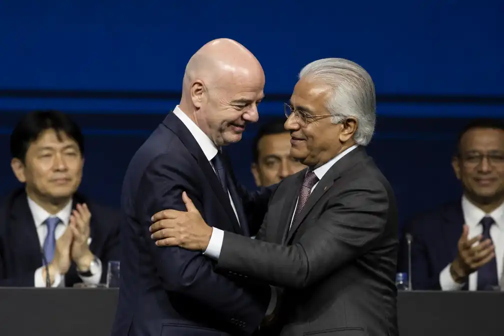 Aziatische voetbalconfederatie steunt Infantino voor nieuw termijn als Fifa-voorzitter