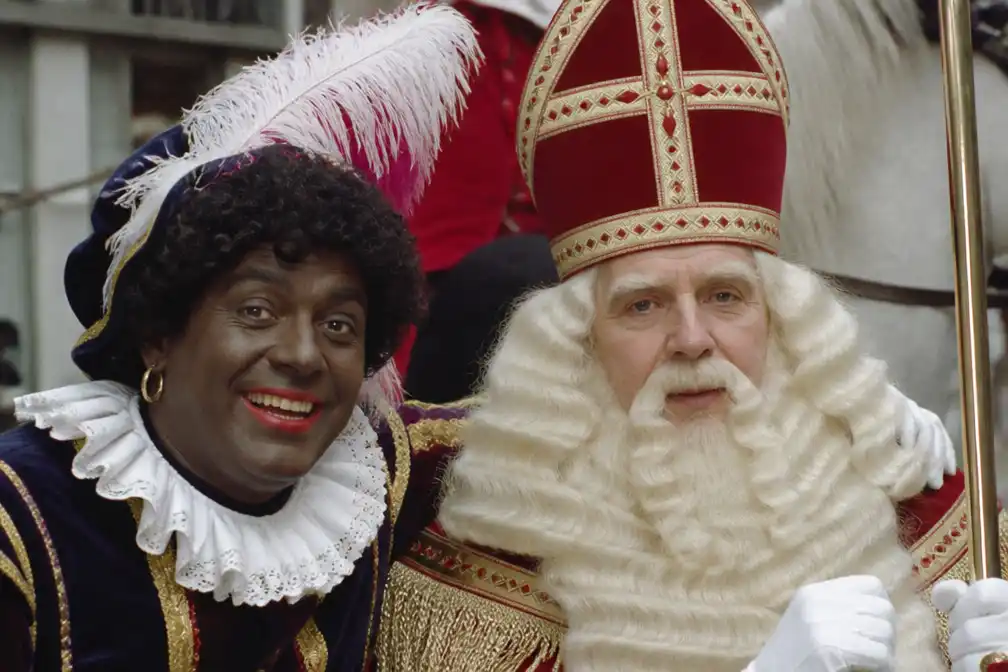 VRT stopte heruitzendingen 'Dag Sinterklaas' door roetpiet, zegt Frans Van der Aa