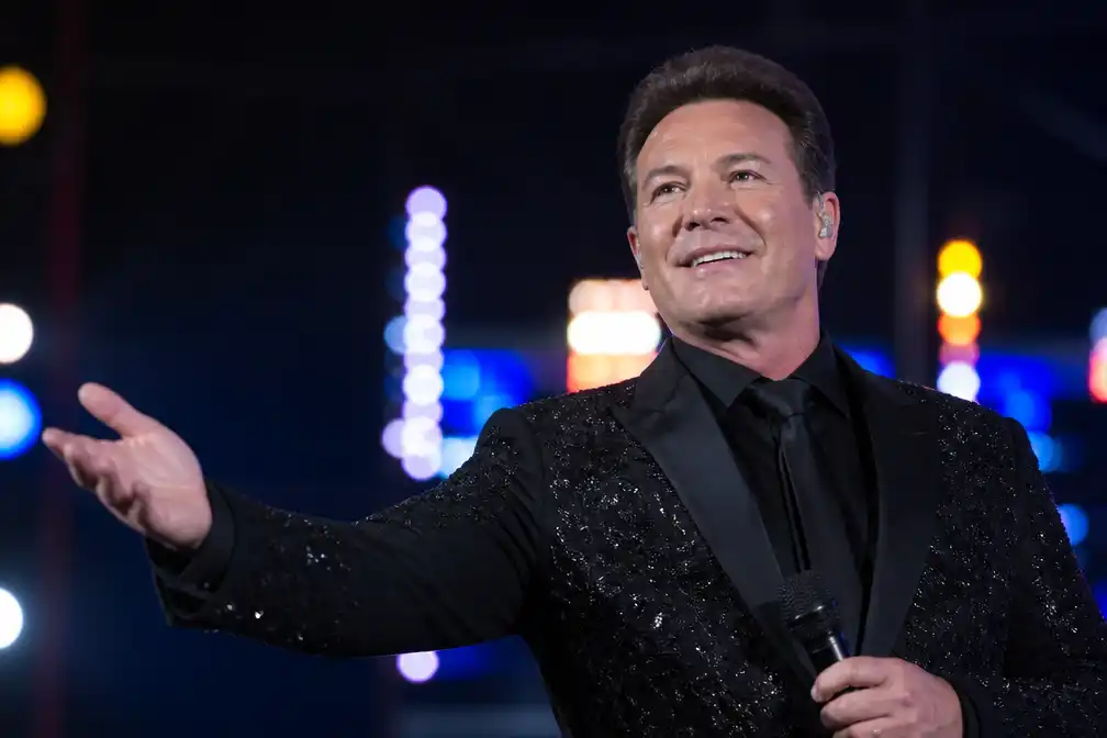 De Toppers reageren vooralsnog niet op uitspraken van Gerard Joling