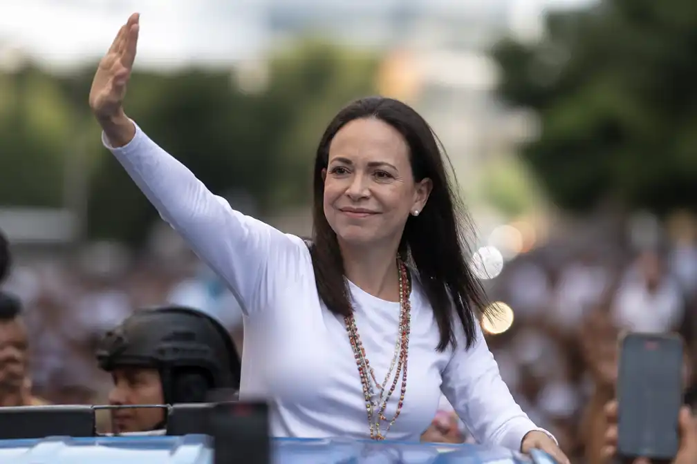 María Corina Machado keert na bijna een jaar ballingschap terug naar Venezuela