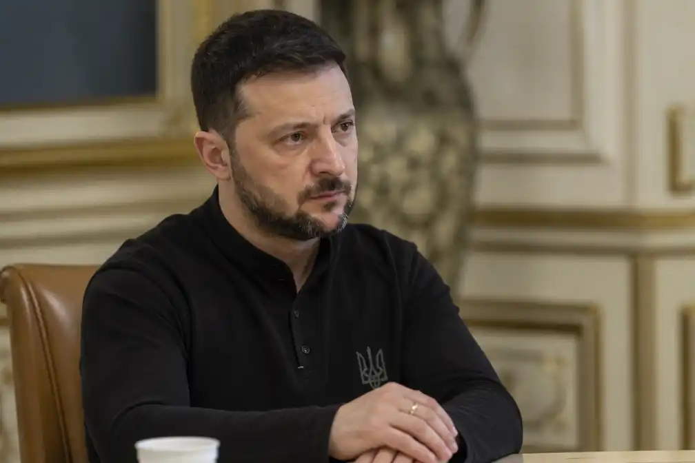 Zelensky kondigt voor november driepartijenoverleg aan met Oekraïne, Rusland en VS