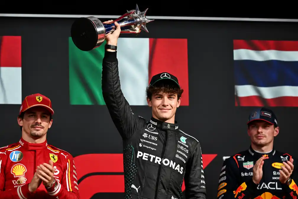 Antonelli wint GP van de Verenigde Staten in Austin, Verstappen derde