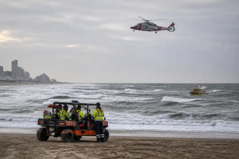 Zoektocht naar vermiste kitesurfer bij Scheveningen gestaakt door weer