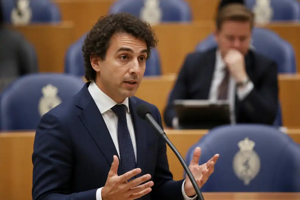 PRO-leider Klaver bereid tot compromis met kabinet over begroting