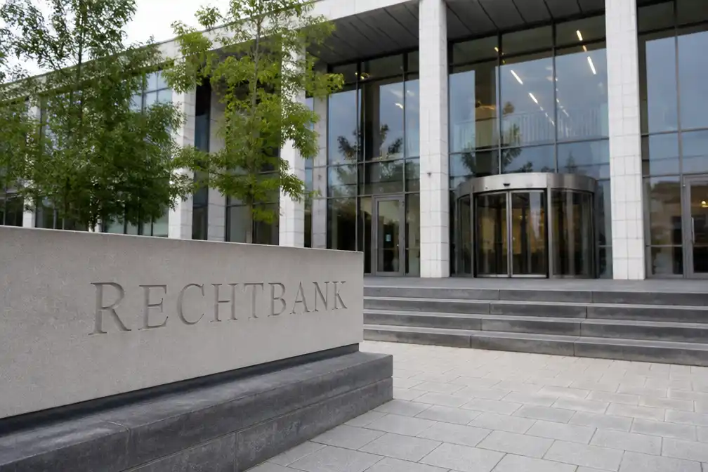 Rechtbank Haarlem legt twee mannen twee jaar cel op voor poging tot doodslag