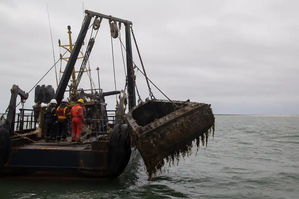 Nederlandse vissersboot WR-6 na 59 jaar teruggevonden bij Sylt