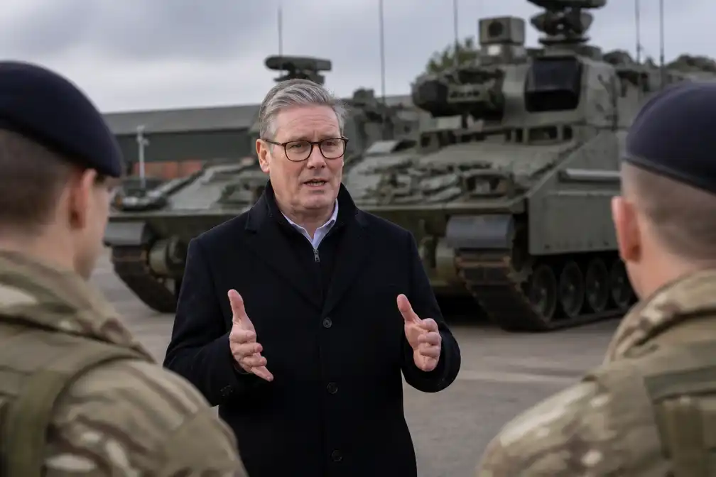 VK kondigt recordinvestering van 300 miljard pond in defensie aan