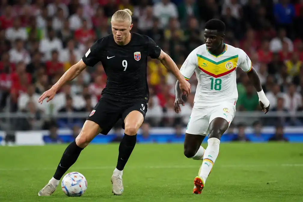 FIFA en UEFA verbieden rood-groen tenue voor kleurenblinden