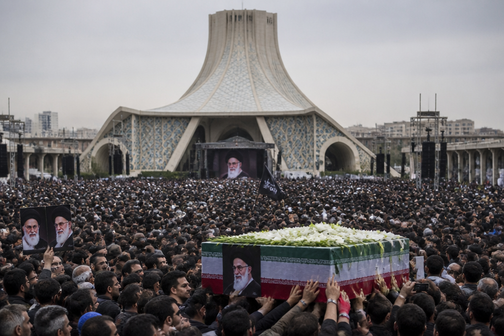 Iran bereidt zich voor op megabegrafenis ayatollah Khamenei met miljoenen bezoekers