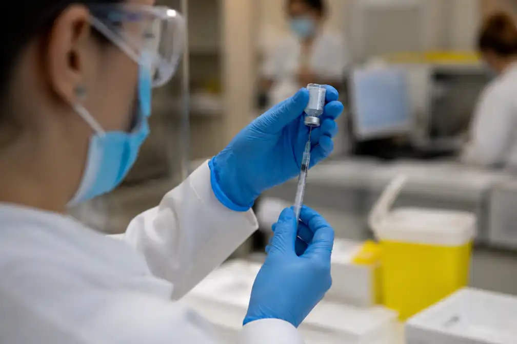 Oud-RIVM-directeur: Nederland onvoorbereid op coronavaccinatie