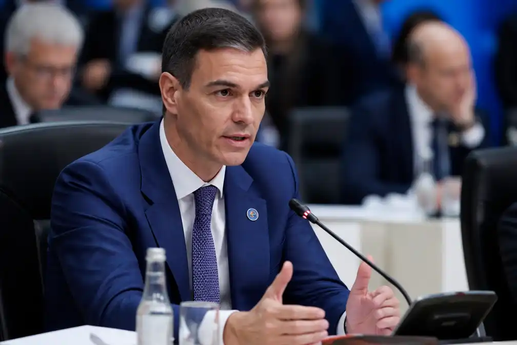 Spaanse premier wijst kritiek Trump af op NAVO-top in Ankara