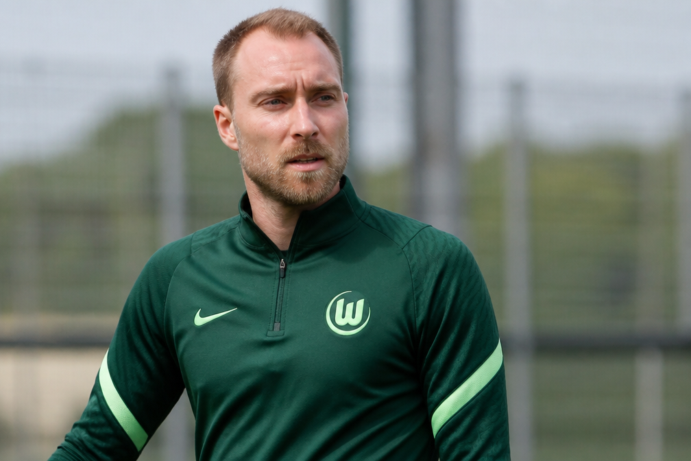 Eriksen start revalidatie in Denemarken na instorting, voetbaltoekomst onzeker