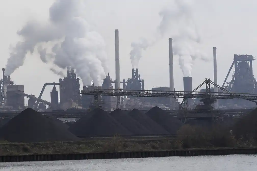 Tata Steel opnieuw 100.000 euro boete om productie rauwe kooks