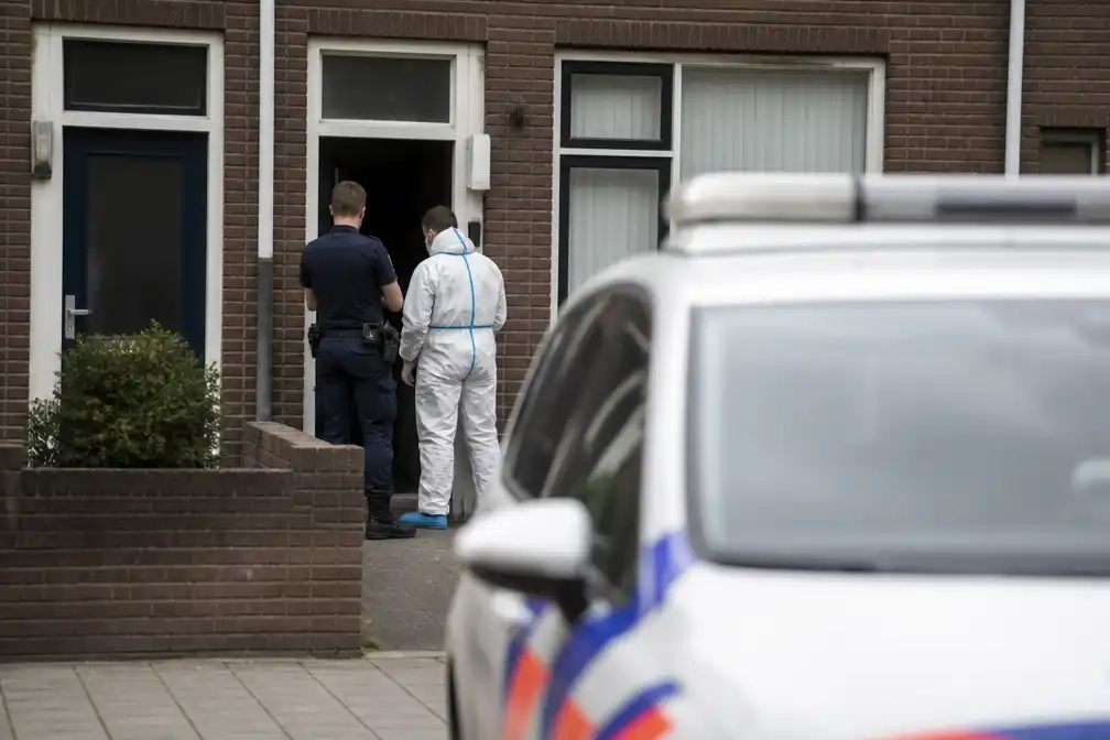 OM eist 8 jaar cel en tbs voor doden broer in Gouda