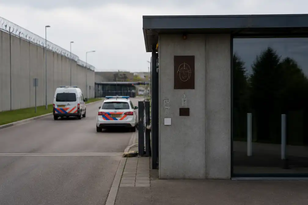Gevangene gestoken in PI Grave door man die eerder Kamil E. stak, zegt advocaat