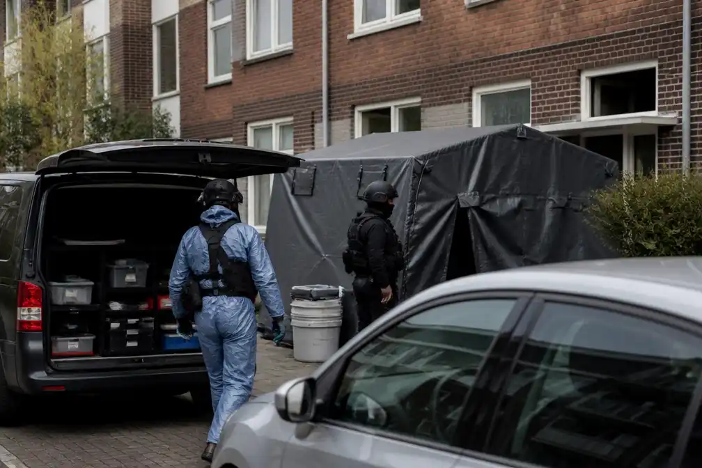 Vier verdachten drugslab Den Haag blijven langer vastzitten